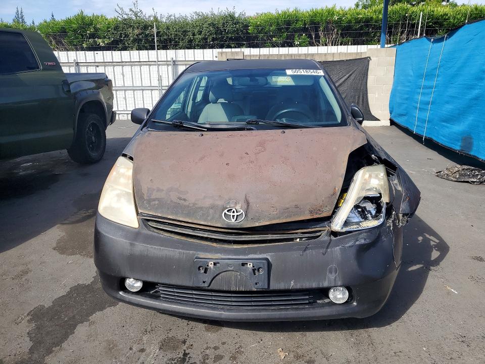 2004 Toyota Prius VIN JTDKB20U440056515 COPART salvage auction — BURN, Ca - Non-Repairable Vehicle Cert, sold $525 on 2026-07-16 (photo 5)