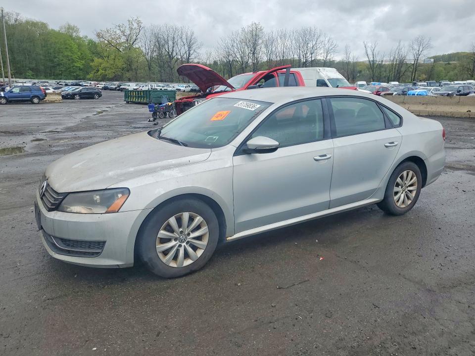 2012 Volkswagen VIN 1VWAP7A38CC064224 COPART salvage auction — MINOR DENT/SCRATCHES, NY - CERTIFICATE OF TITLE, sold $475 on 2026-07-02 (photo 1)