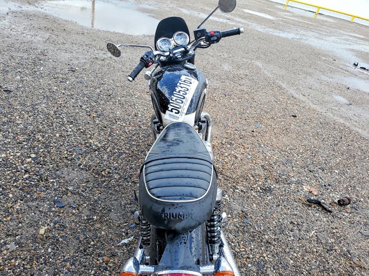 2024 Triumph Motorcycle BONNEVILLE VIN SMTD40HL5RTBN0450 COPART salvage auction — Side, TX - SALVAGE VEHICLE TITLE, sold $2,900 on 2026-07-09 (photo 6)