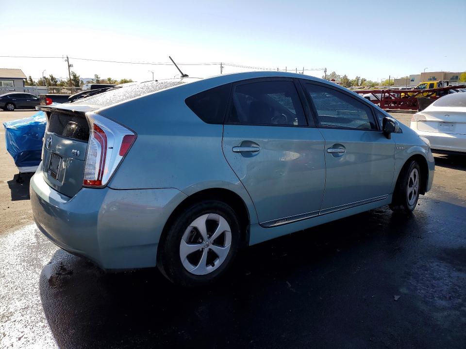 2013 Toyota Prius VIN JTDKN3DU4D1637191 COPART salvage auction — MINOR DENT/SCRATCHES, NV - CERTIFICATE OF TITLE, sold $4,750 on 2026-07-07 (photo 3)