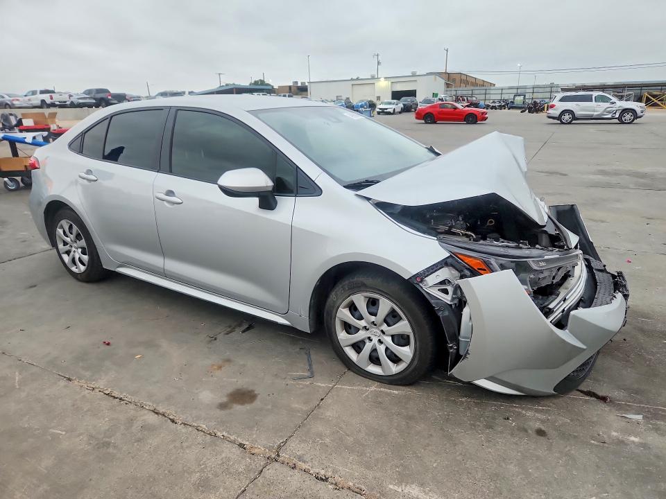 2022 Toyota Corolla VIN JTDEPMAE9N3009997 COPART salvage auction — FRONT END, Tx - Certificate Of Title, sold $3,150 on 2026-07-23 (photo 4)