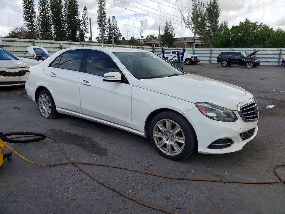2014 Mercedes-benz E-klasse VIN WDDHF0EB7EA900381 COPART salvage auction — MECHANICAL, Fl - Certificate Of Title, sold $2,800 on 2026-07-06 (photo 4)