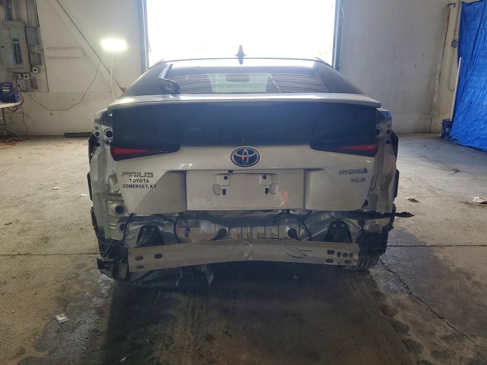 2021 Toyota Prius VIN JTDKAMFUXM3132758 COPART salvage auction — REAR END, Ky - Cert Of Title-Salvage, sold $6,100 on 2026-07-13 (photo 6)