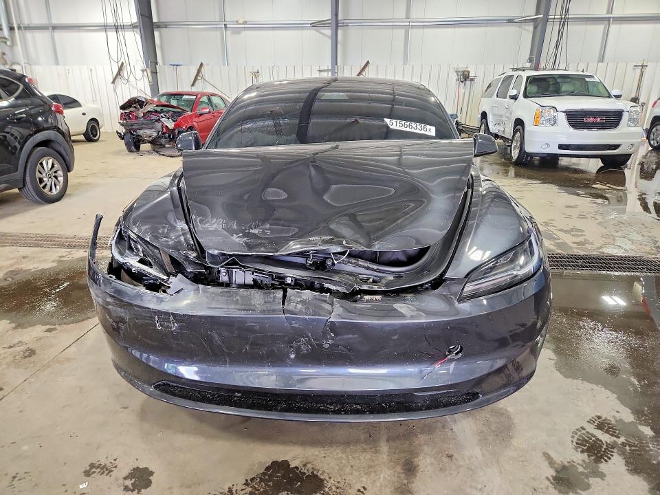 2025 Tesla Model 3 VIN 5YJ3E1EA8SF040059 COPART salvage auction — FRONT END, Salvage Title, sold $11,200 on 2026-08-25 (photo 5)