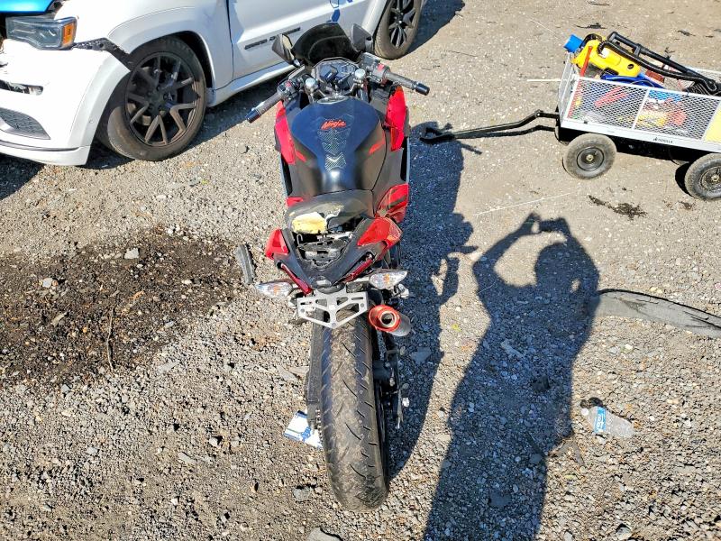 2025 Kawasaki Ex500 VIN ML5EXGG19SDA42734 COPART salvage auction — FRONT END, Md - Cert Of Salvage > 75% Damage, sold $1,450 on 2026-07-30 (photo 6)