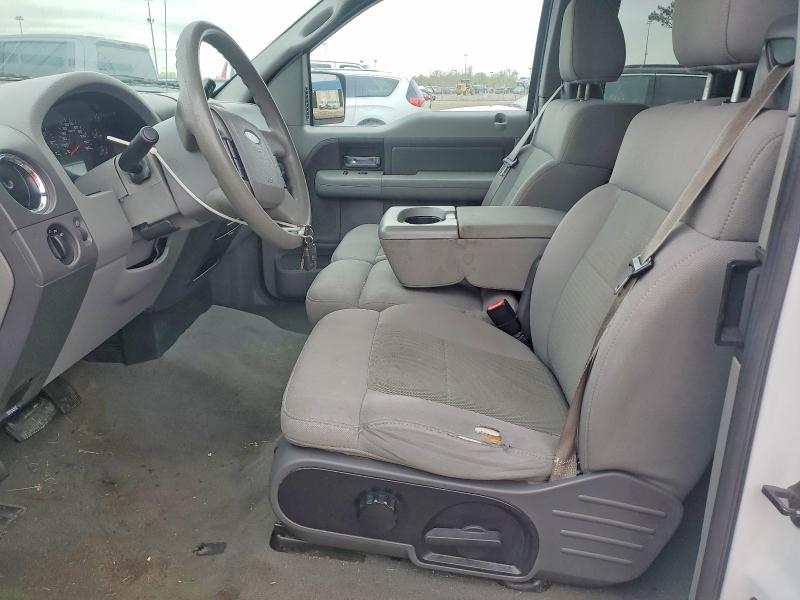 2006 Ford F-150 lightning VIN 1FTPX14526NA88972 COPART salvage auction — MINOR DENT/SCRATCHES, Oh - Dealer Only Clean Title, sold $650 on 2026-07-02 (photo 7)