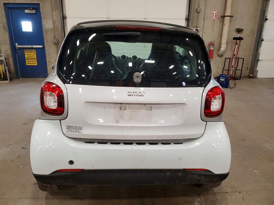2017 Smart VIN WMEFJ5DA1HK169713 COPART salvage auction — FRONT END, Mn - Cert Of Title-Salvage, sold $250 on 2026-07-07 (photo 6)