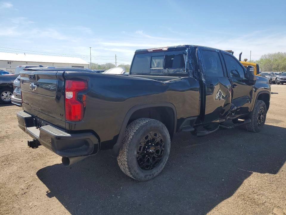 2023 Chevrolet Silverado 3500 VIN 1GC4YTEY0PF240781 COPART salvage auction — SIDE, Ia - Cert Of Title-Salvage Title, sold $18,400 on 2026-07-29 (photo 3)