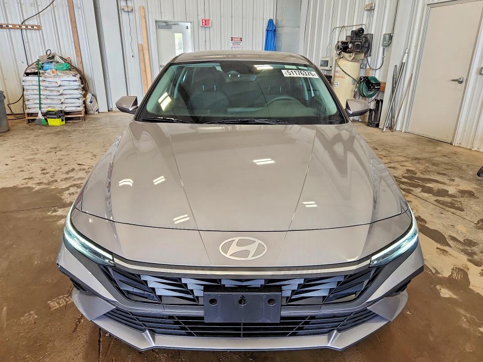 2025 Hyundai Elantra VIN KMHLL4DG5SU055246 COPART salvage auction — REAR END, Wi - Junked Vehicle Bill Of Sale, sold $6,700 on 2026-07-06 (photo 5)