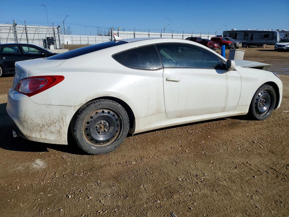 2010 Hyundai Genesis VIN KMHHT6KD1AU040672 COPART salvage auction — FRONT END, AB - BOS - SALVAGE, sold $475 on 2026-07-02 (photo 3)