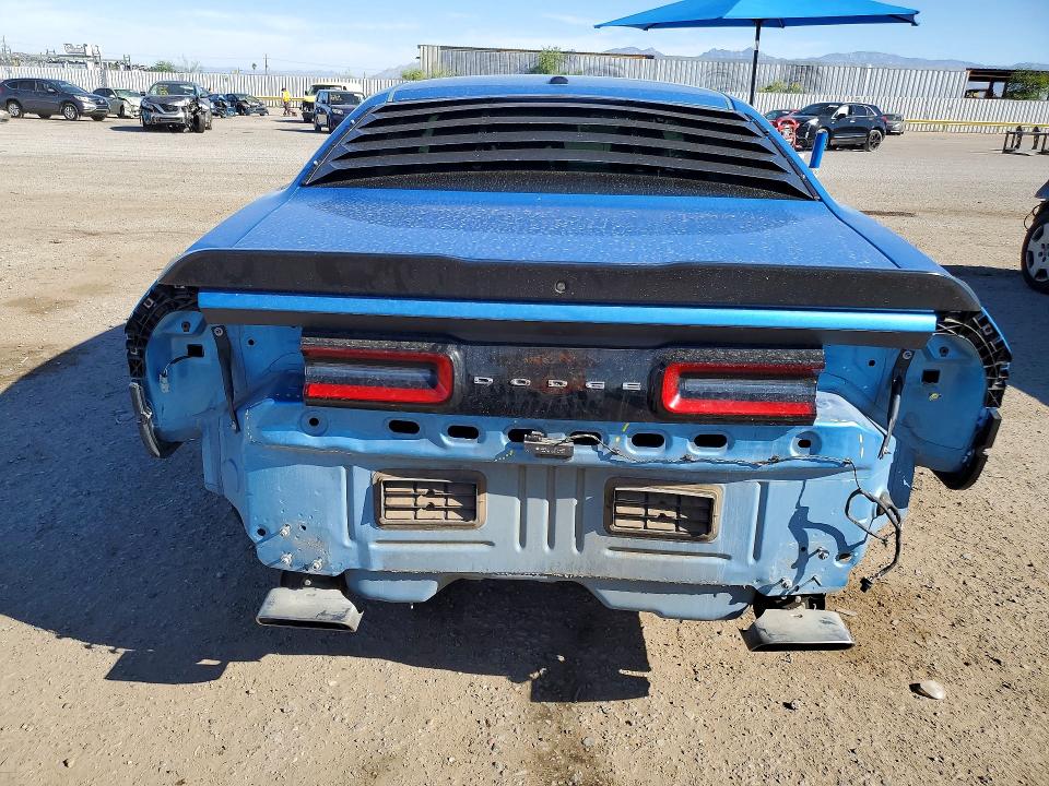 2019 Dodge Challenger VIN 2C3CDZBT5KH607172 COPART salvage auction — REAR END, Salvage Title, sold $11,200 on 2026-07-31 (photo 6)
