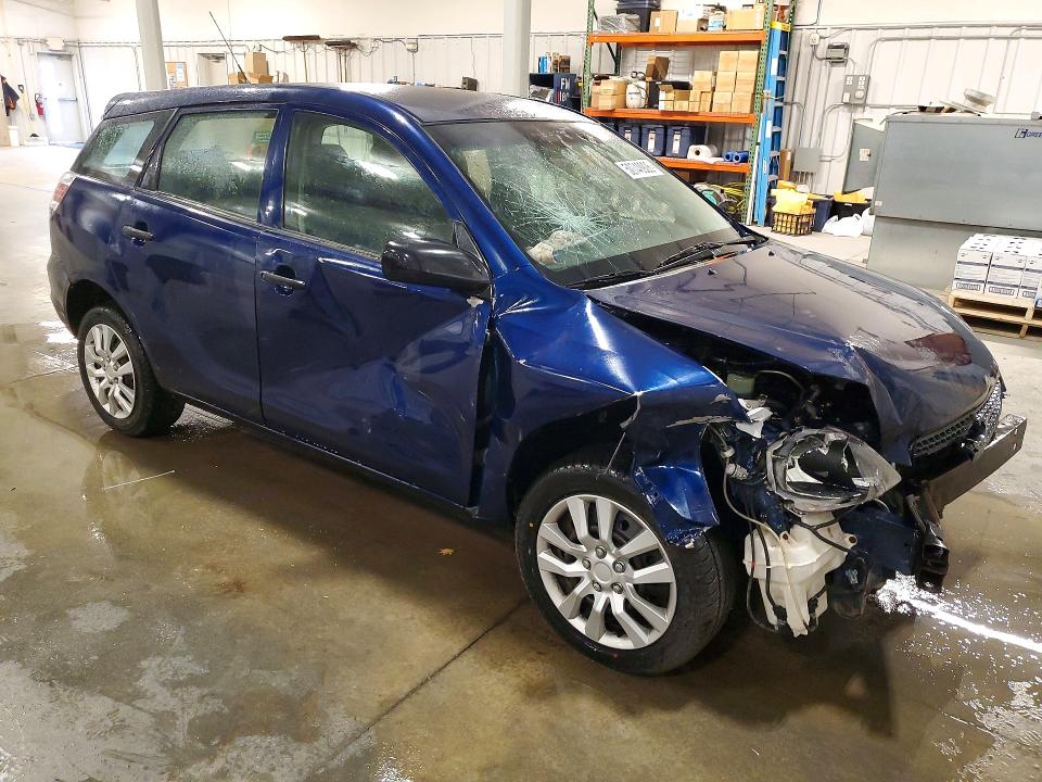 2006 Toyota Matrix VIN 2T1LR32E96C551443 COPART salvage auction — FRONT END, Mn - Cert Of Title-Prior Salvage, sold $425 on 2026-07-06 (photo 4)