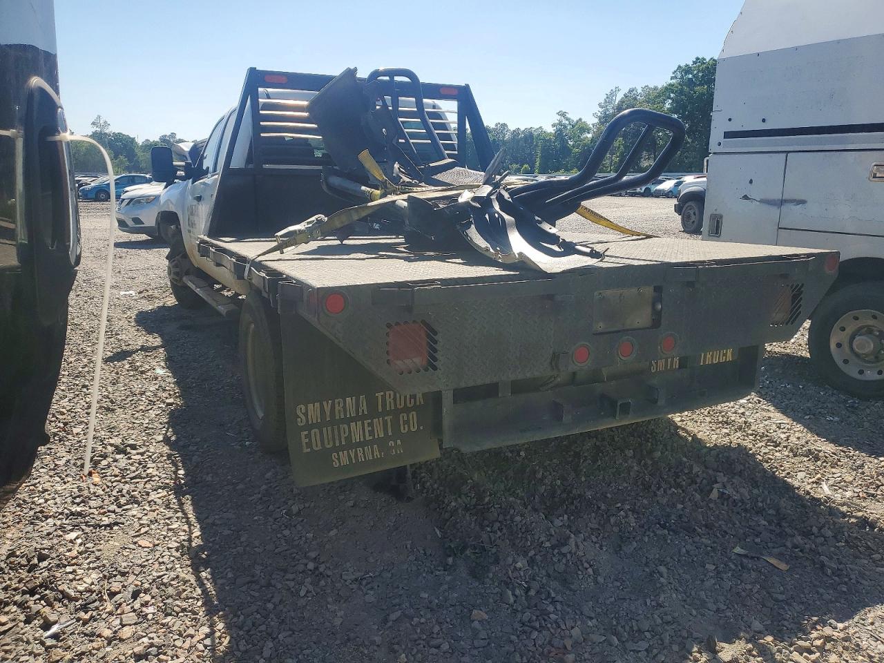 2014 Chevrolet Silverado 3500 VIN 1GB4CZCG1EF115057 COPART salvage auction — Front End, SC - CERT OF TITLE-SALVAGE, sold $1,050 on 2026-07-09 (photo 3)