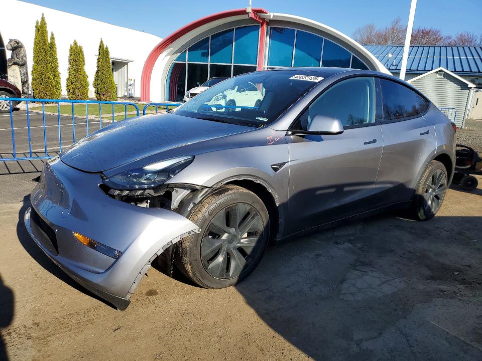 2025 Tesla VIN 7SAYGAEE9SF239630 COPART salvage auction — FRONT END, CT, sold $15,300 on 2026-07-16 (photo 1)