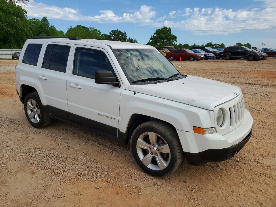 2015 Jeep Liberty (patriot) VIN 1C4NJRFB6FD232278 COPART salvage auction — FRONT END, Nc - Salvage Certificate Of Title, sold $1,200 on 2026-07-06 (photo 4)