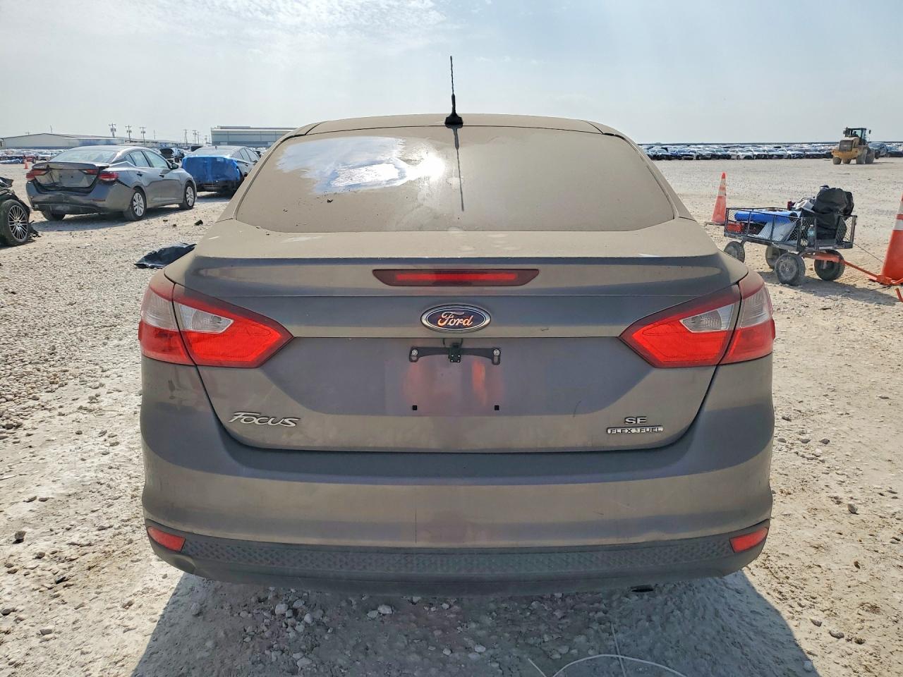2012 Ford Foc VIN 1FAHP3F28CL478278 COPART salvage auction — Mechanical, TX - CERTIFICATE OF TITLE, sold $70 on 2026-07-09 (photo 6)