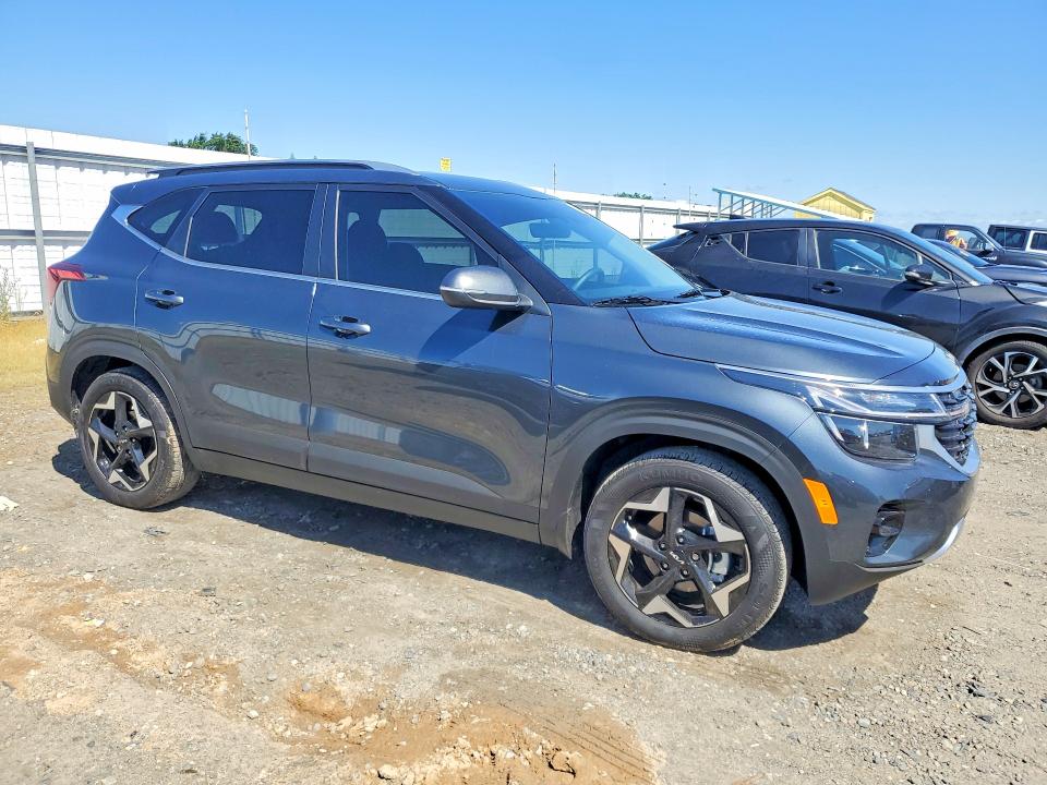 2026 Kia Seltos VIN KNDER2AA4T7866570 COPART salvage auction — SIDE, Ca - Salvage Certificate, sold $5,400 on 2026-07-07 (photo 4)