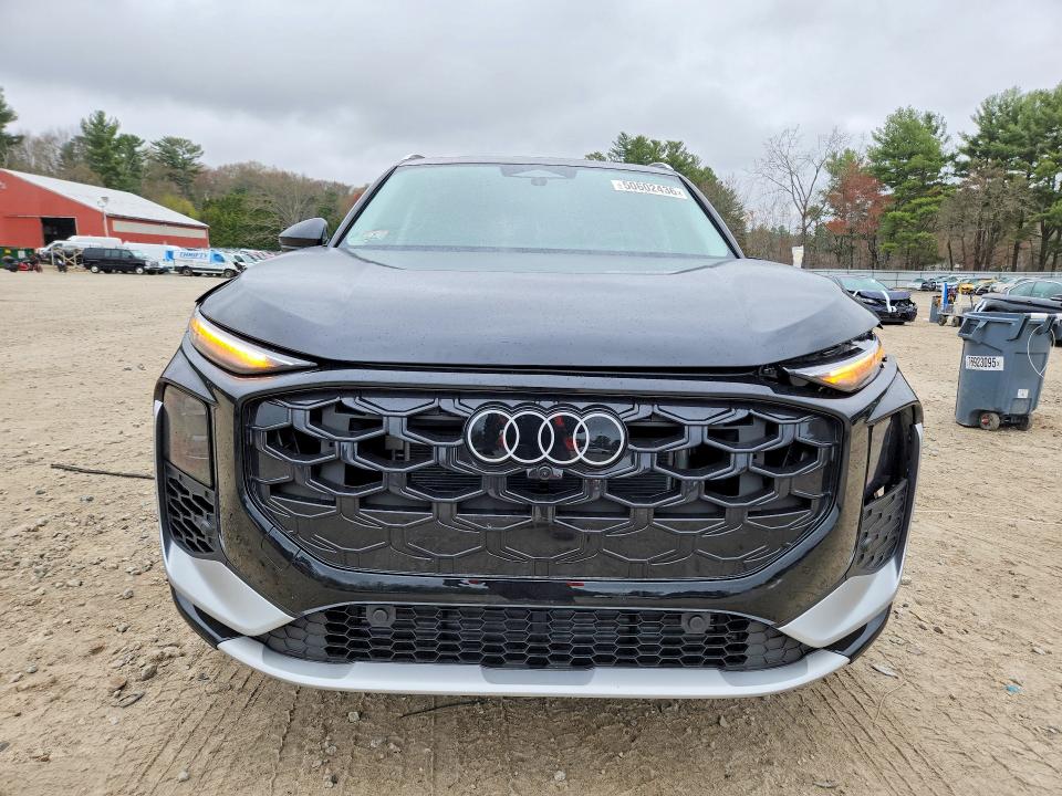 2026 Audi Q3 VIN WA1ABCFJXT1030003 COPART salvage auction — SIDE, Salvage Title, sold $18,000 on 2026-07-16 (photo 5)