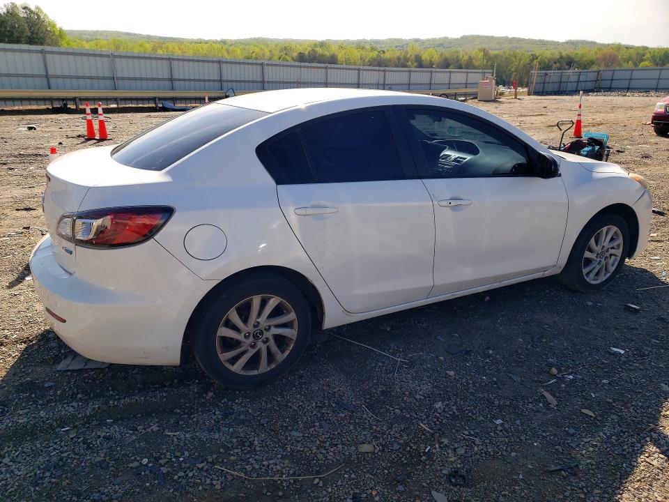 2013 Mazda 3 VIN JM1BL1VP2D1805283 COPART salvage auction — REAR END, Va - Cert Of Title - Salvage, sold $500 on 2026-07-31 (photo 3)