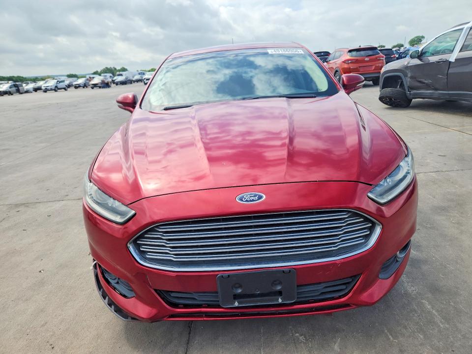 2015 Ford Fusion VIN 3FA6P0LU9FR172210 COPART salvage auction — NORMAL WEAR, In - Certificate Of Title, sold $1,450 on 2026-07-09 (photo 5)