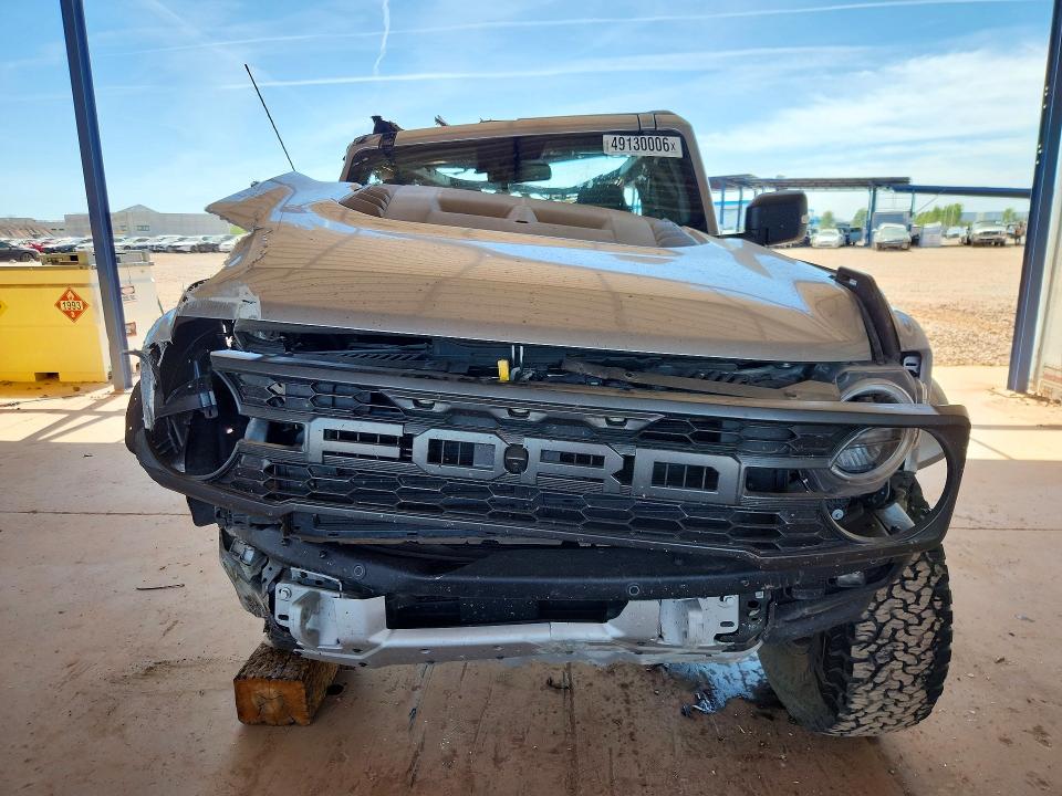 2024 Ford Bronco VIN 1FMEE0RR3RLA62959 COPART salvage auction — Rollover, AZ - CERT OF TITLE - SALVAGE, sold $17,000 on 2026-04-21 (photo 5)