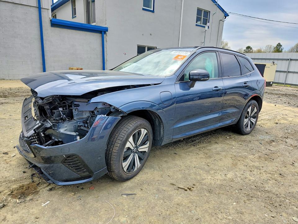 2025 Volvo Xc60 VIN YV4H60RC7S1074993 COPART salvage auction — FRONT END, Nj - Cert Of Title-Salvage, sold $11,600 on 2026-07-22 (photo 1)