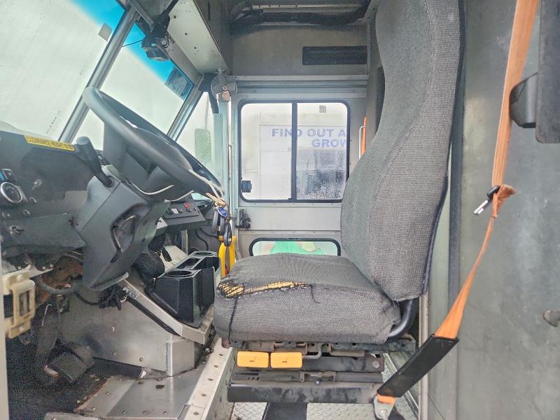 2021 Ford F59 VIN 1F65F5KN3M0A01758 COPART salvage auction — MINOR DENT/SCRATCHES, Fl - Certificate Of Title, sold $17,200 on 2026-07-07 (photo 7)