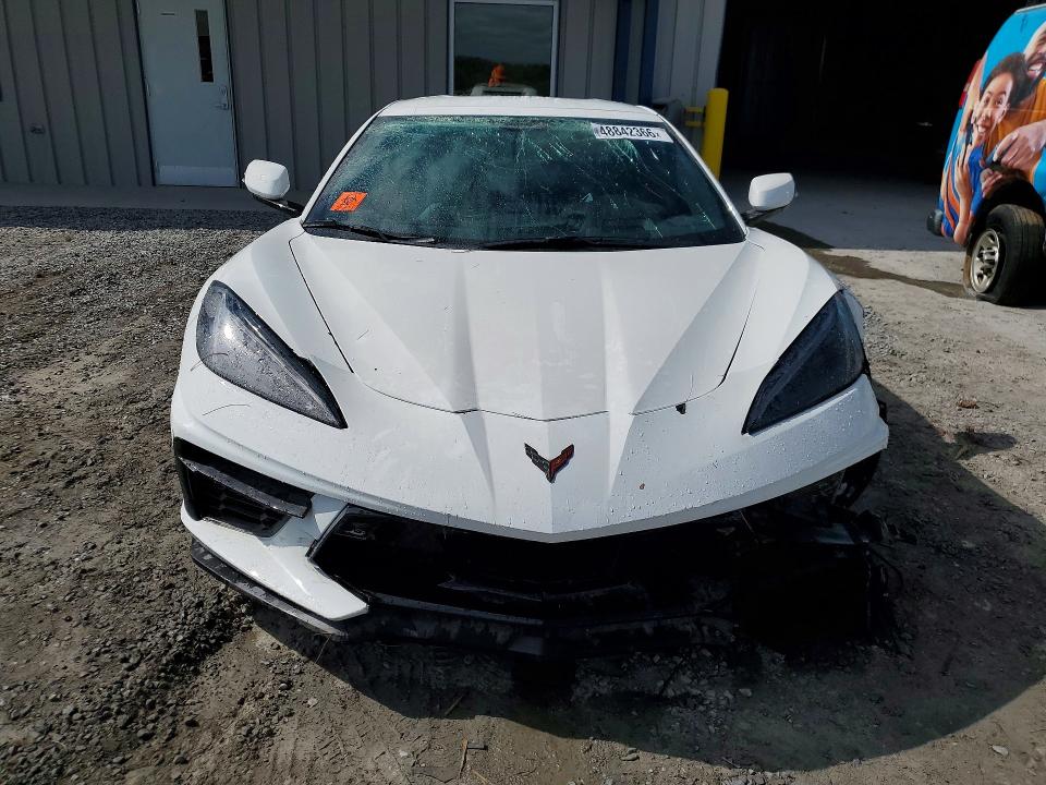 2022 Chevrolet Corvette VIN 1G1YC3D49N5100173 COPART salvage auction — VANDALISM, Salvage Title, sold $31,000 on 2026-07-29 (photo 5)