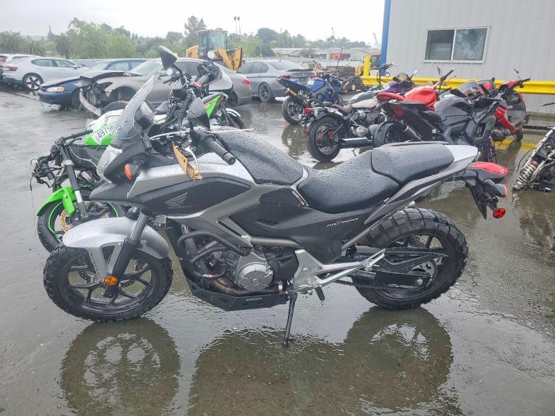 2013 Honda Nc700 VIN JH2RC6357DK101241 COPART salvage auction — SIDE, CA - SALVAGE CERTIFICATE, sold $1,200 on 2026-07-16 (photo 3)