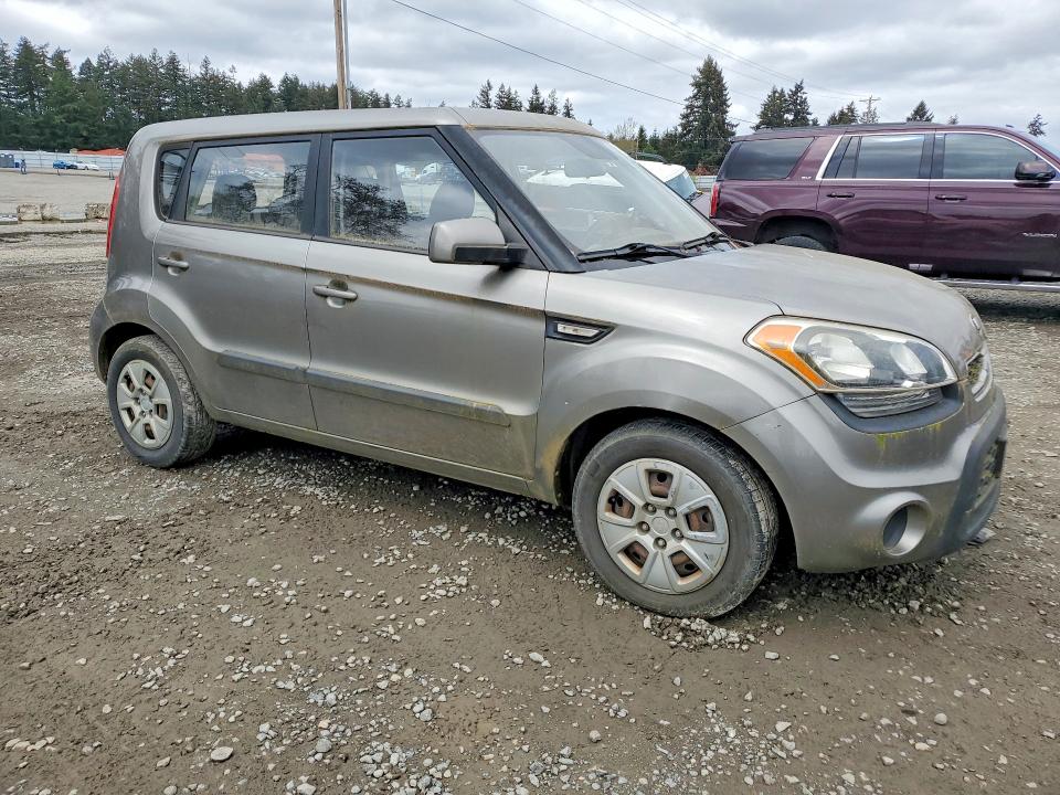 2013 Kia Soul VIN KNDJT2A51D7555814 COPART salvage auction — FRONT END, Wa - Vehicle Cert Of Ownership-Titl, sold $450 on 2026-07-02 (photo 4)