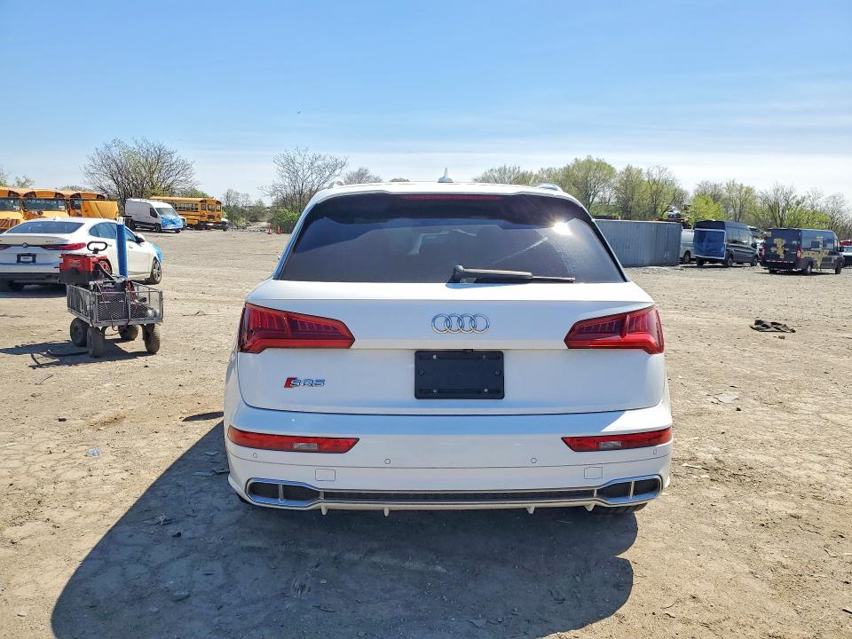 2018 Audi Sq5 VIN WA1A4AFY8J2209983 COPART salvage auction — FRONT END, Md - Cert Of Salvage > 75% Damage, sold $2,800 on 2026-07-02 (photo 6)