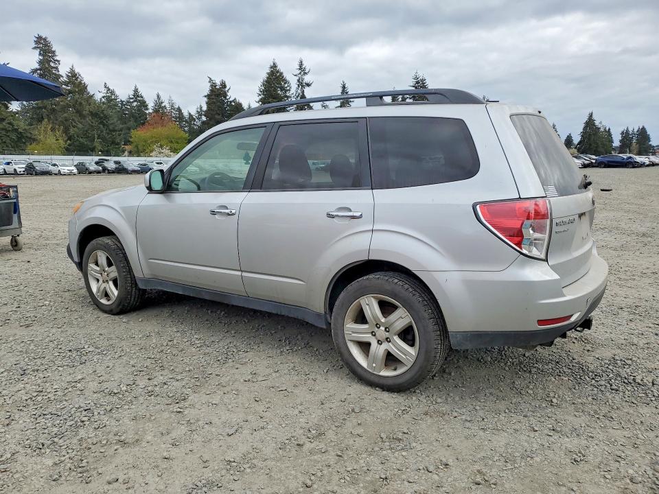 2010 Subaru Forester VIN JF2SH6CC7AH720992 COPART salvage auction — VANDALISM, Or - Certificate Of Title, sold $125 on 2026-07-07 (photo 2)