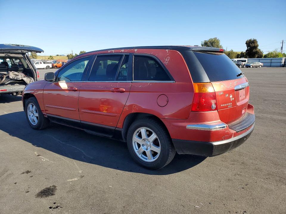 2006 Chrysler Pacifica VIN 2A4GM68416R926137 COPART salvage auction — MINOR DENT/SCRATCHES, CA - DIS/DLR/EXP ONLY CLEAN TITLE, sold $175 on 2026-07-13 (photo 2)