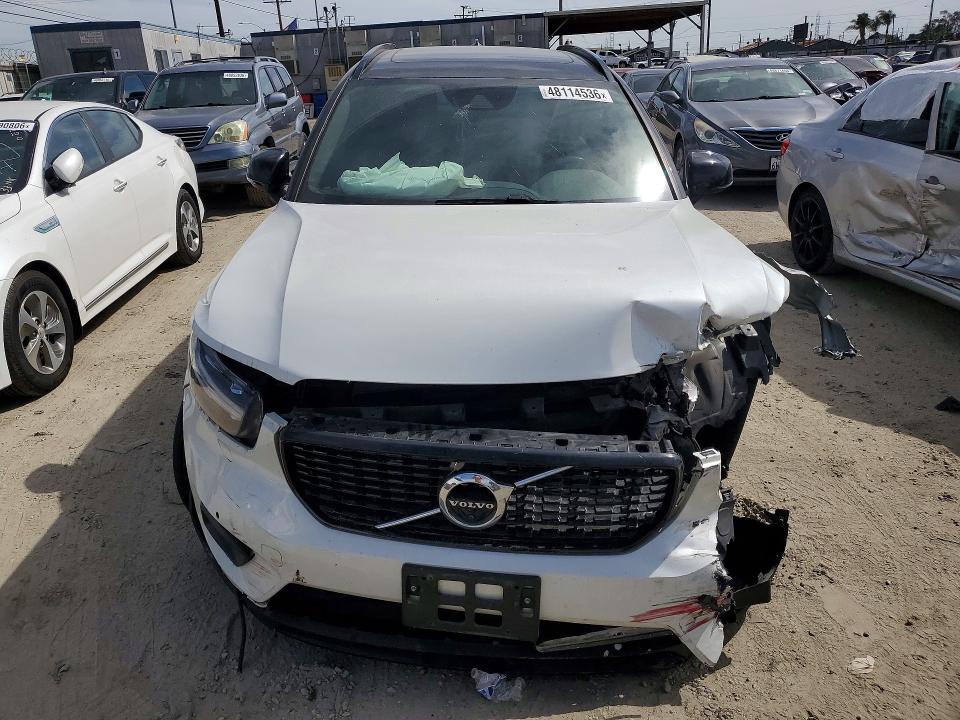 2019 Volvo VIN YV4162UM2K2130331 COPART salvage auction — FRONT END, Ca - Dis/Dlr/Exp Only Clean Title, sold $1,550 on 2026-07-13 (photo 5)