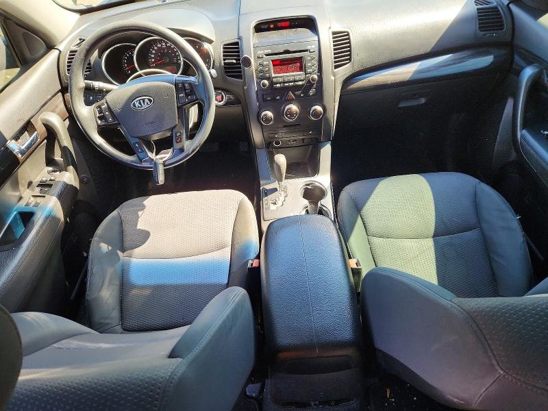 2011 Kia Sorento VIN 5XYKTDA20BG057027 COPART salvage auction — UNDERCARRIAGE, ON - PERMIT SALVAGE, sold $400 on 2026-07-21 (photo 8)