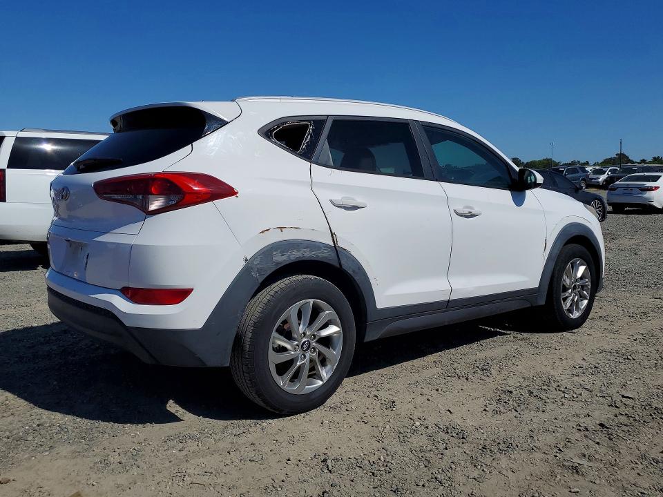 2016 Hyundai Tucson VIN KM8J33A48GU034233 COPART salvage auction — FRONT END, Fl - Dis/Dlr/Exp Only Clean Title, sold $2,500 on 2026-07-28 (photo 3)