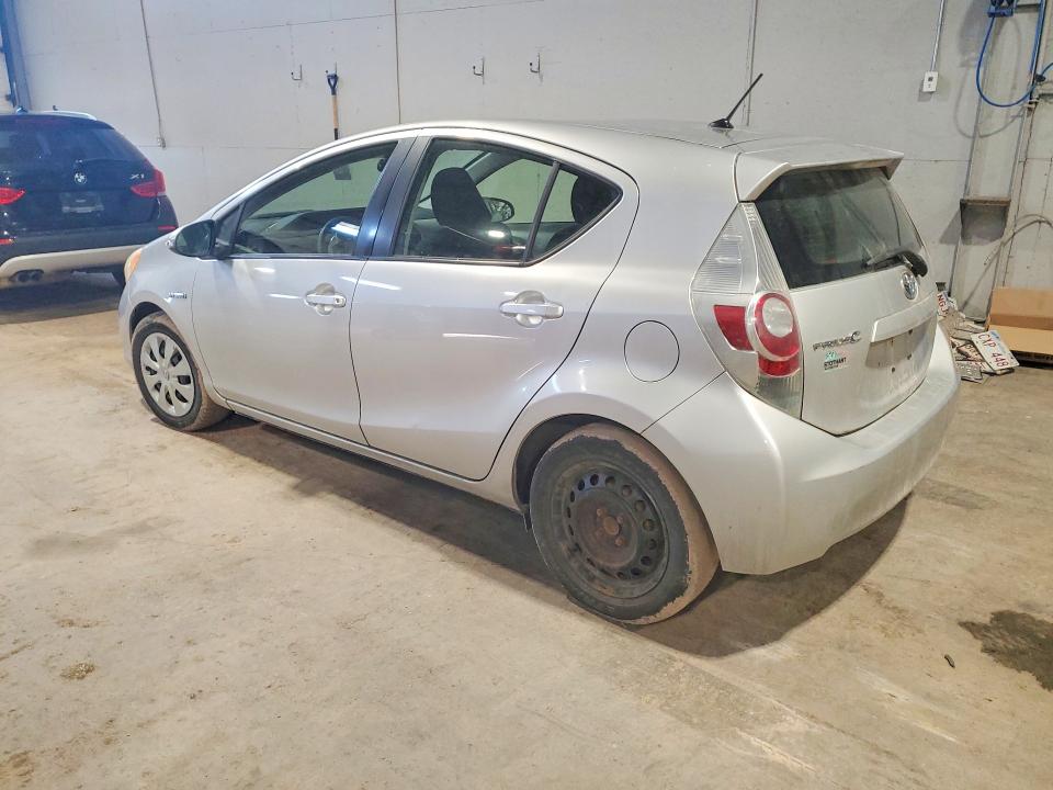 2012 Toyota VIN JTDKDTB36C1000928 COPART salvage auction — SIDE, NS - SALVAGE TITLE, sold $275 on 2026-07-23 (photo 2)