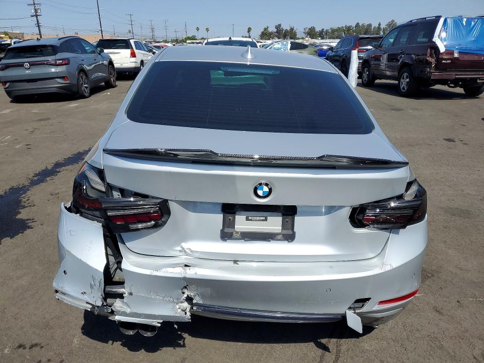 2013 BMW 3er VIN WBA3A5C55DF603119 COPART salvage auction — ROLLOVER, Salvage Title, sold $225 on 2026-07-15 (photo 6)