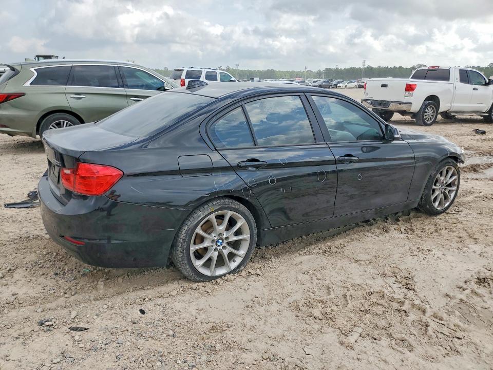 2014 BMW 3er VIN WBA3B1C58EK135174 COPART salvage auction — FRONT END, Tx - Salvage Vehicle Title, sold $1,500 on 2026-07-28 (photo 3)