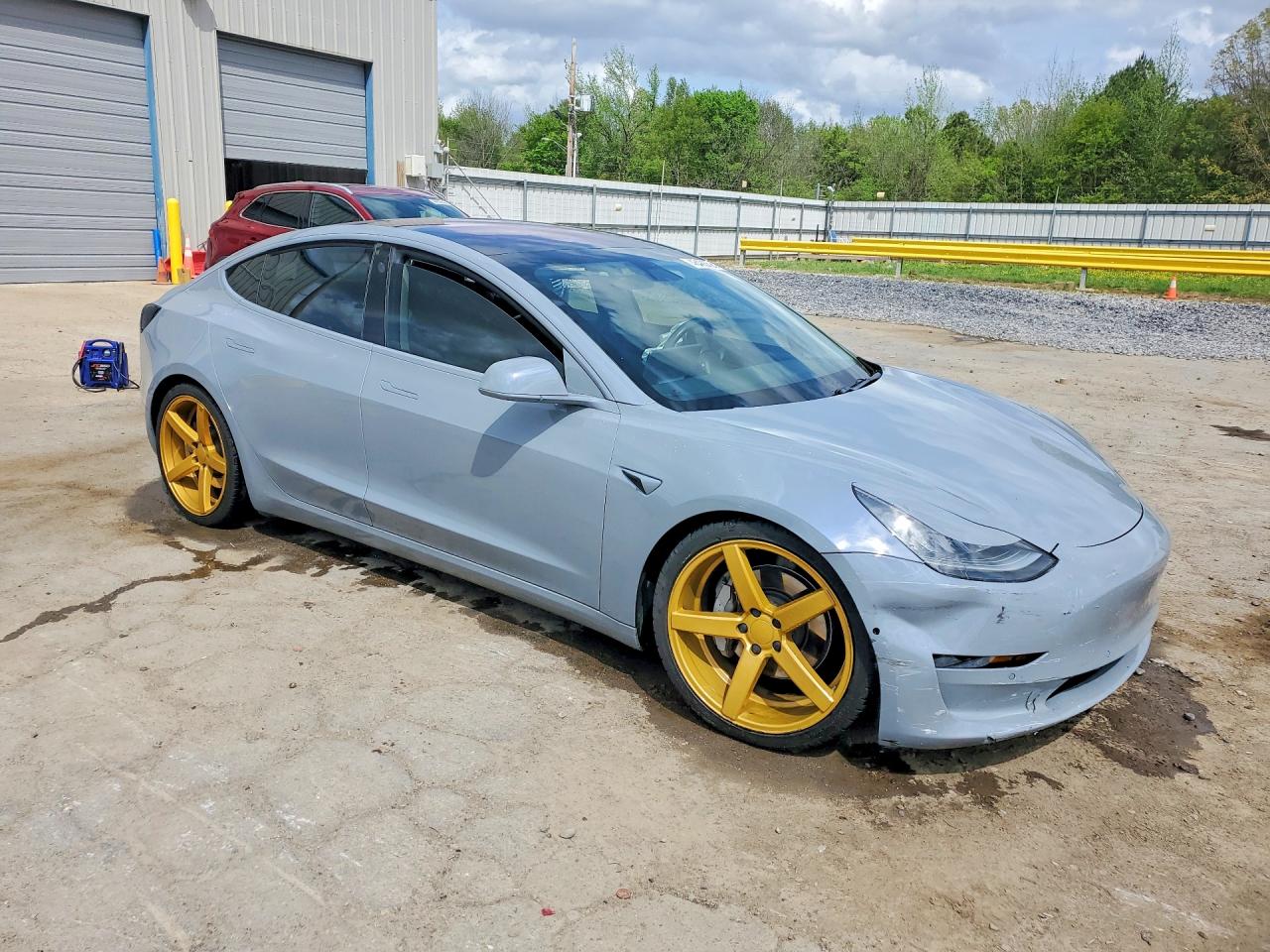 2019 Tesla Model 3 VIN 5YJ3E1EA3KF300528 COPART salvage auction — Front End, TN - SALVAGE CERTIFICATE, sold $3,550 on 2026-07-09 (photo 4)
