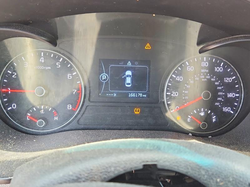 2016 Kia Optima VIN 5XXGT4L38GG038720 COPART salvage auction — FRONT END, GA - CERT OF TITLE-SALVAGE, sold $625 on 2026-07-09 (photo 9)