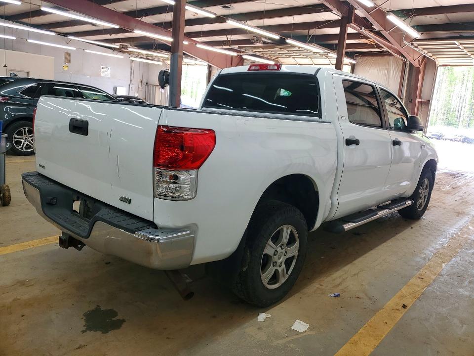 2010 Toyota Tundra VIN 5TFDW5F11AX133078 COPART salvage auction — FRONT END, Nc - Dealer Only Clean Title, sold $3,900 on 2026-07-29 (photo 3)