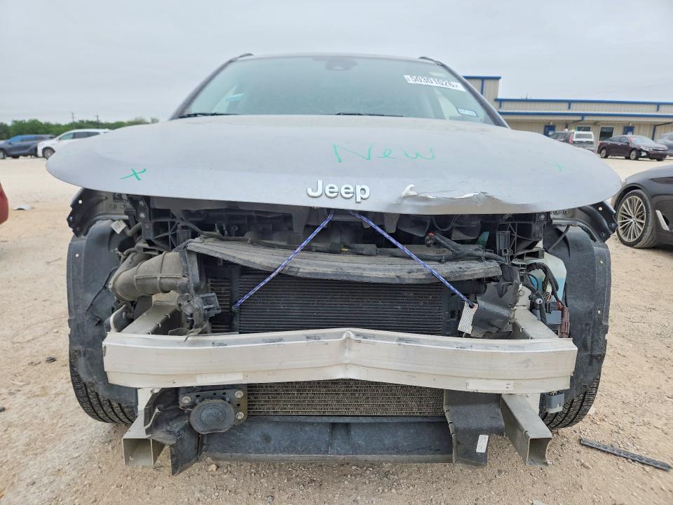 2021 Jeep VIN 3C4NJDCB8MT520124 COPART salvage auction — FRONT END, Tx - Certificate Of Title, sold $3,450 on 2026-07-09 (photo 5)