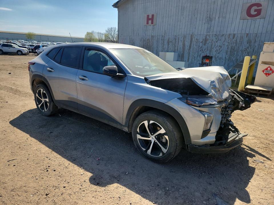 2025 Chevrolet Trax VIN KL77LGEPXSC112128 COPART salvage auction — FRONT END, Mi - Scrap Certificate Of Title, sold $200 on 2026-07-22 (photo 4)