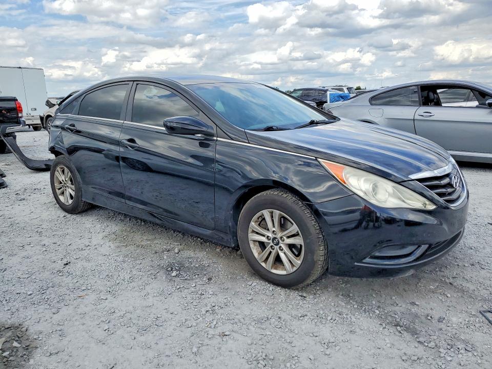 2013 Hyundai Sonata VIN 5NPEB4ACXDH666663 COPART salvage auction — REAR END, FL, sold $725 on 2026-07-31 (photo 4)