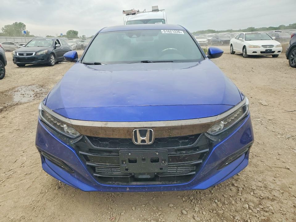 2020 Honda Accord VIN 1HGCV1F31LA145697 COPART salvage auction — HAIL, Ks - Cert Of Title-Salvage, sold $10,000 on 2026-07-09 (photo 5)