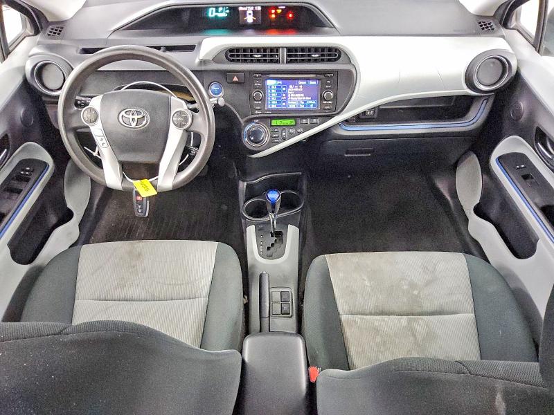 2012 Toyota Prius c VIN JTDKDTB38C1026463 COPART salvage auction — MINOR DENT/SCRATCHES, Ca - Lien Papers-Salvage Or Ac, sold $1,250 on 2026-07-02 (photo 8)