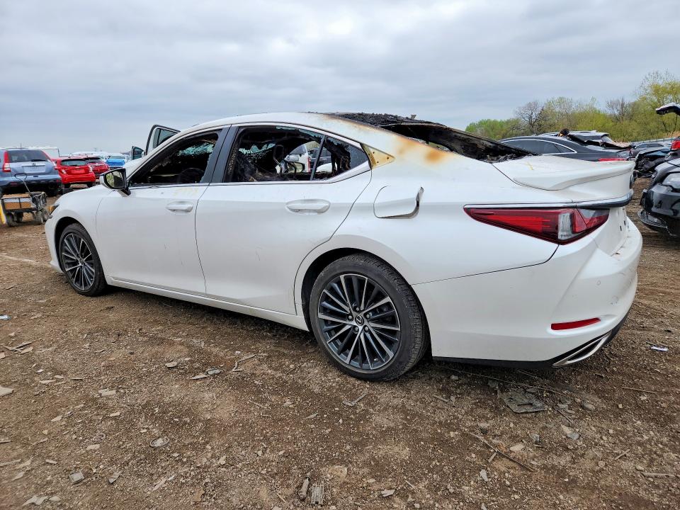 2022 Lexus Es 350 VIN 58ADZ1B10NU115639 COPART salvage auction — BURN, Il - Salvage Certificate, sold $9,200 on 2026-07-08 (photo 2)