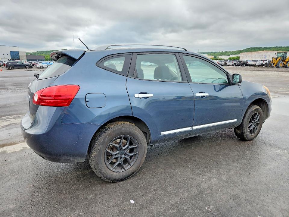 2015 Nissan Rogue VIN JN8AS5MT1FW157045 COPART salvage auction — REAR END, Ok - Cert Of Title-Salvage, sold $800 on 2026-07-08 (photo 3)