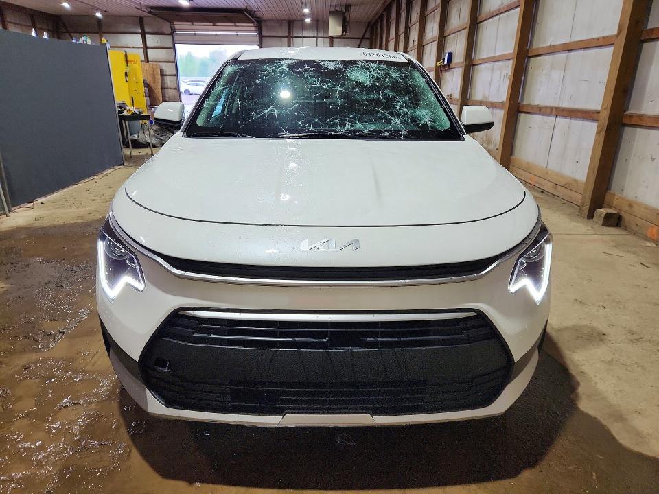 2025 Kia Niro VIN KNDCP3LE0S5288710 COPART salvage auction — HAIL, Oh - Cert Of Title-Salvage, sold $10,100 on 2026-07-09 (photo 5)